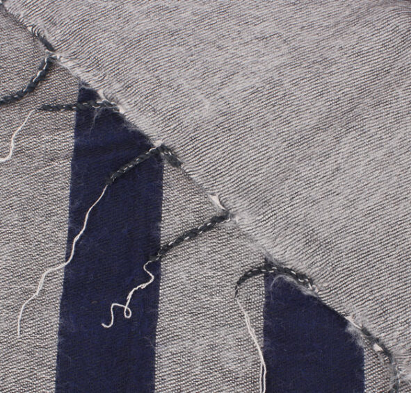 Grote warme zachte sjaal of omslagdoek label25